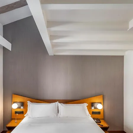 De L'isard Hotel Andorre-la-Vieille